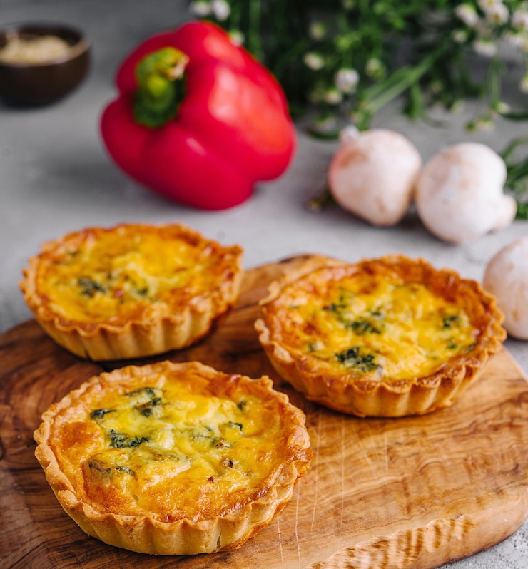 Photo ミニ一口キッシュの前菜盛り合わせ
