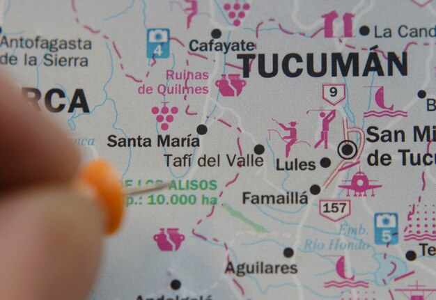 Foto mappa della città di tafi del valle de tucuman nella repubblica argentina con concetto di viaggio pin