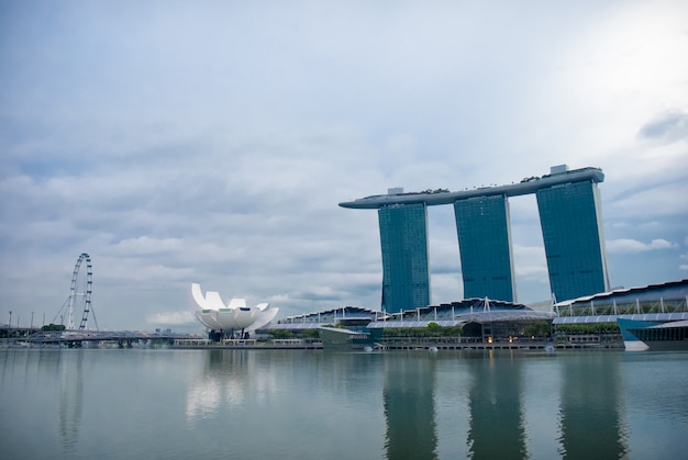  Marina Bay skyline and urban landscape of Singapore