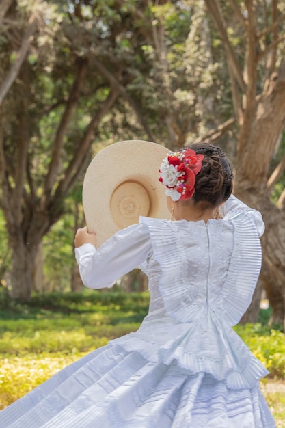 Marinera Peru Traditionele Peruaanse dans jonge kinderen dansen culturele bewegingen traditie.