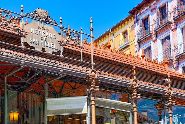 Market of san miguel (spanish: mercado de san miguel) is a covered market located in madrid