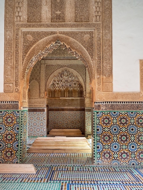 Марракеш, Марокко, 27 января 2023 г. Внутри гробниц Саади