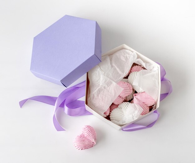 Marshmallow gift box