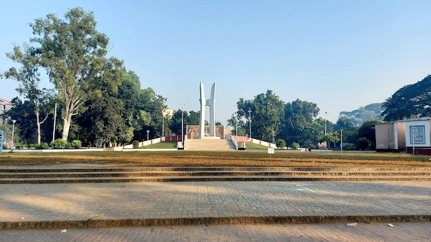 글라데시 라지샤히 대학교의 순교자 기념비