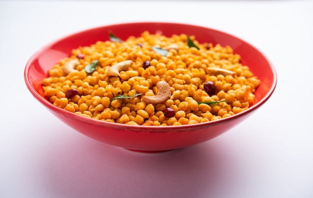 Masala Kara BoondÃÂ or Namkeen Bundi With Cashew, Peanuts And Curry Leaves, Indian Mixture Snack Item Made With Besan Flour