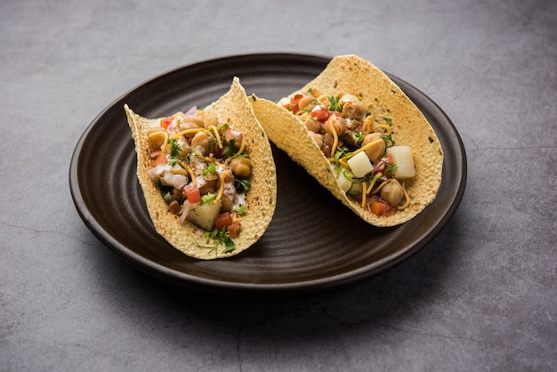 MasalaÃÂ Papad TacosÃÂ is an Indian appetizer recipe made in the style of mexican taco