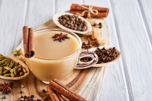 Photo masala tea with spices