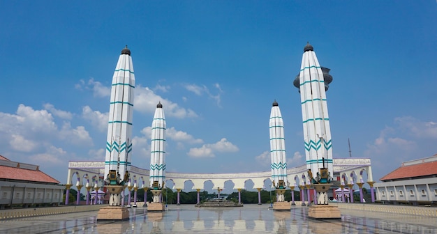 Masjid agung jawa tengah, grande moschea a giava centrale