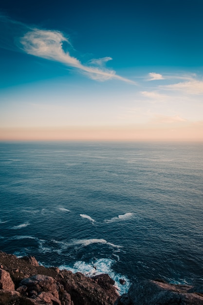 Massive horizon over the sea