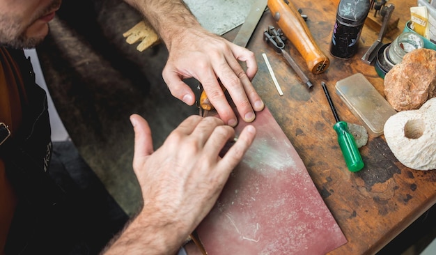 Master class in a large workshop for the manufacture of handmade jewelry