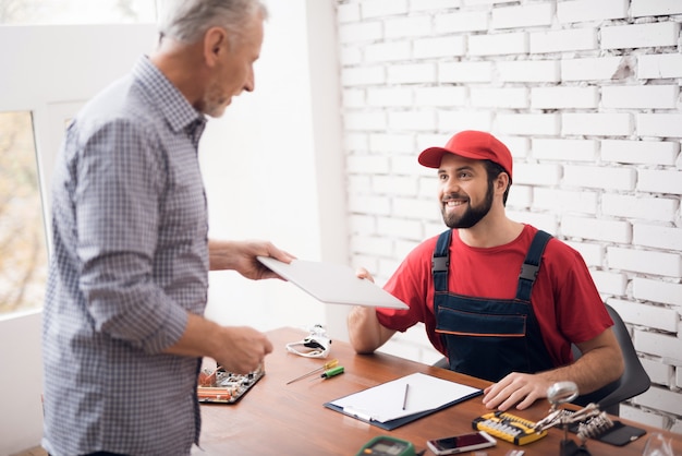 master and client agree about device repair.