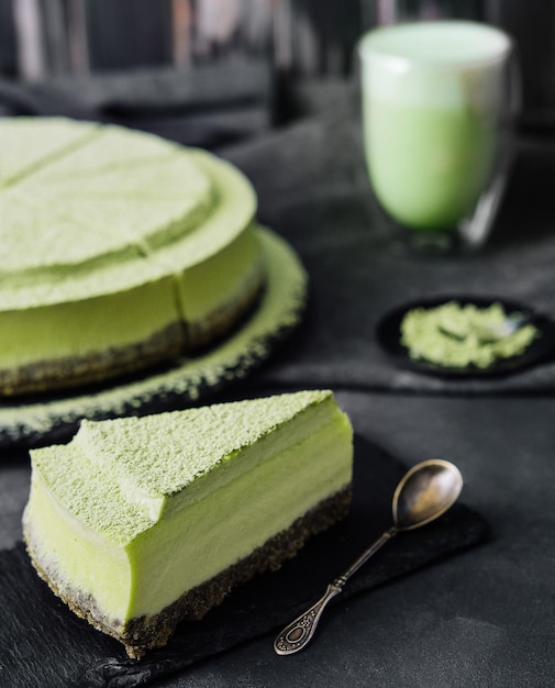 matcha cheesecake with matcha coffee