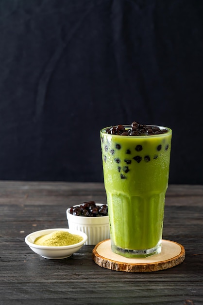 matcha groene thee latte met bubbel