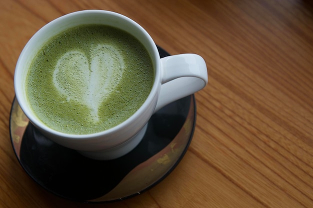 Matcha groene thee met latte art