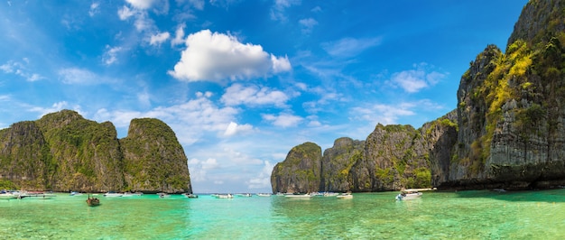 Baia maya sull'isola di phi phi leh