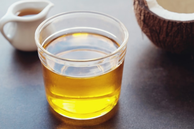 MCT oil, coconut healthy oil