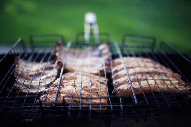 Foto carne alla griglia bbq costata alla griglia