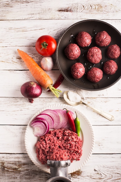 Meatballs on the pan