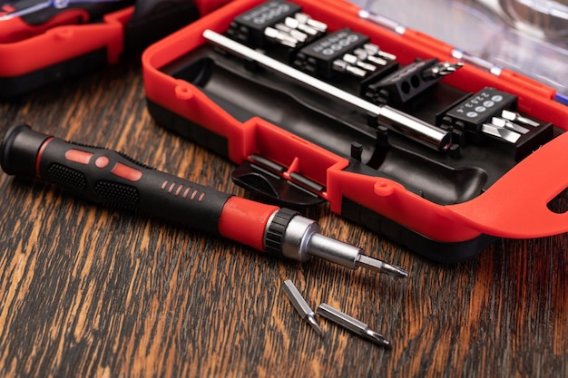 Mechanical bit tool set