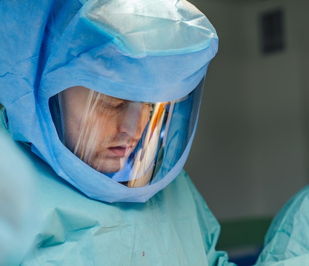 Medical protective sterile suit Surgeon in safety uniform