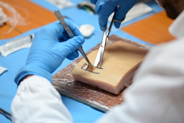 Foto dettaglio studente di medicina