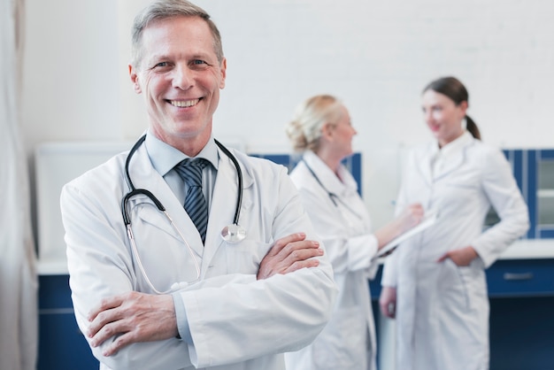 Photo medical team in a doctor's office