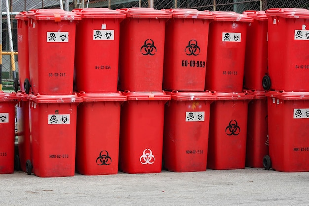 Medical Waste Red Plastic Waste Bins