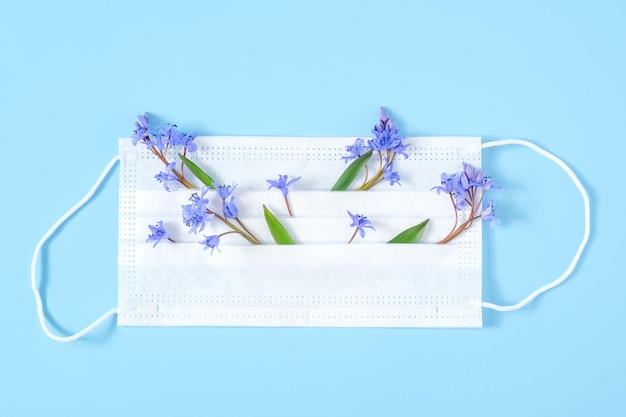 Medisch masker met sneeuwklokje bloemen