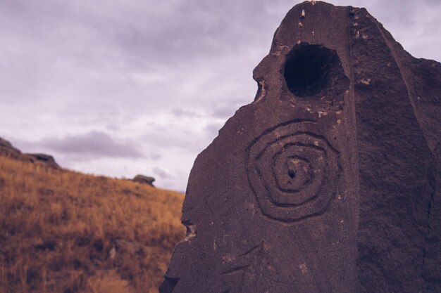 Megalithische staande stenen met petroghliphs grafheuvel van Zorats Karer of Carahunge prehistorisch monument in Armeense Armeense Stonehenge stock fotografie