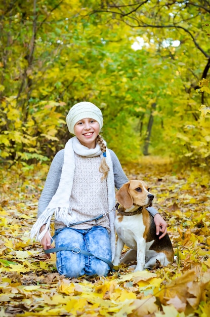 Meisje met beagle