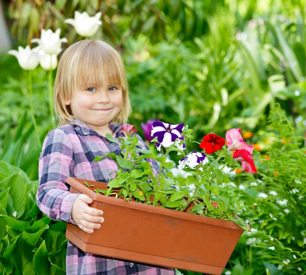 Meisje met bloemen