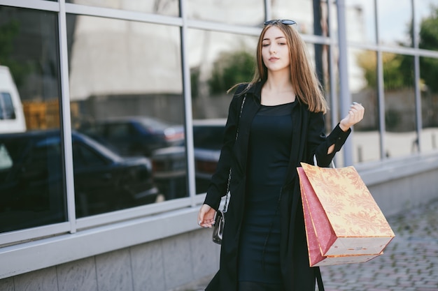 meisjeswinkel zon handen vrouw