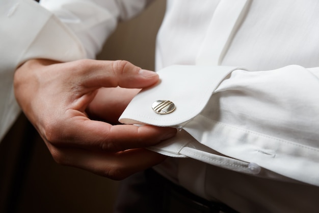 Men wear cufflinks