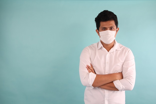 Men wear a mask to prevent germs.