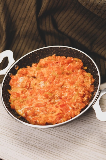 Menemen 터키 음식 또는 오믈렛