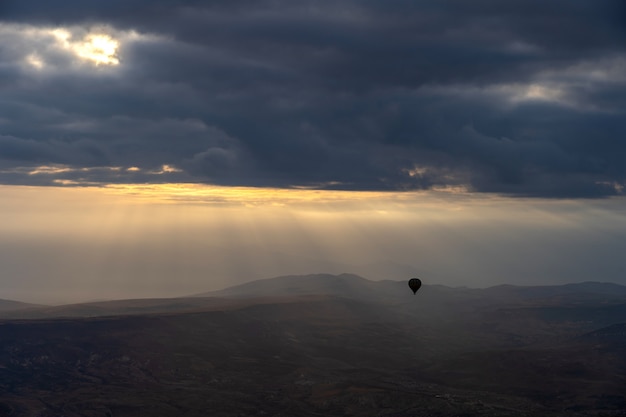 Mening van de horizon van Cappadocia in Turkije