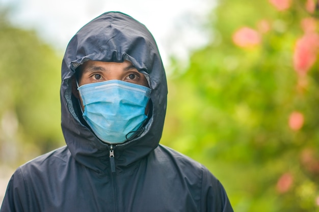 Foto mensen dragen masker beschermen coronavirus, medisch masker voorkomen covid19