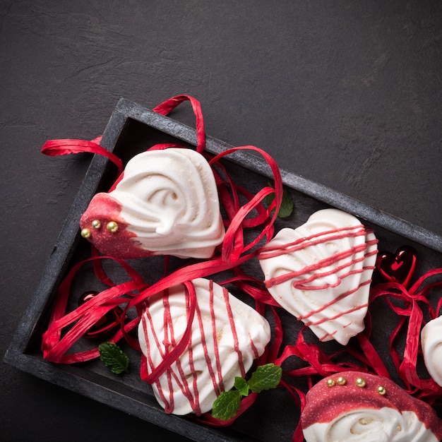 Meringues in heart shape