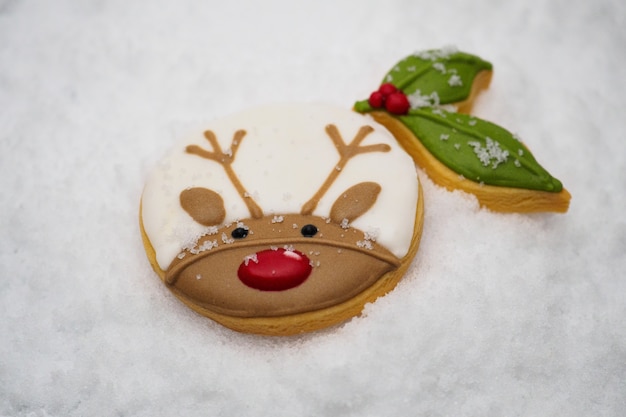 Photo merry christmas with reindeer ball