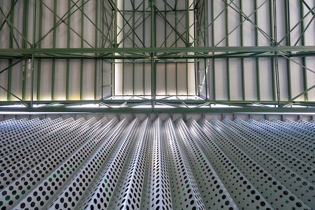 Metal building structure of factory roof