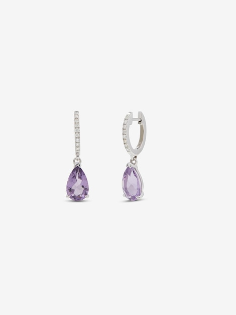 Metal Earring with Topaz and Diamonds stone including clipping path