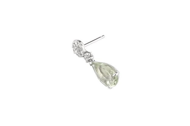 Metal Earring with Topaz and Diamonds stone including clipping path