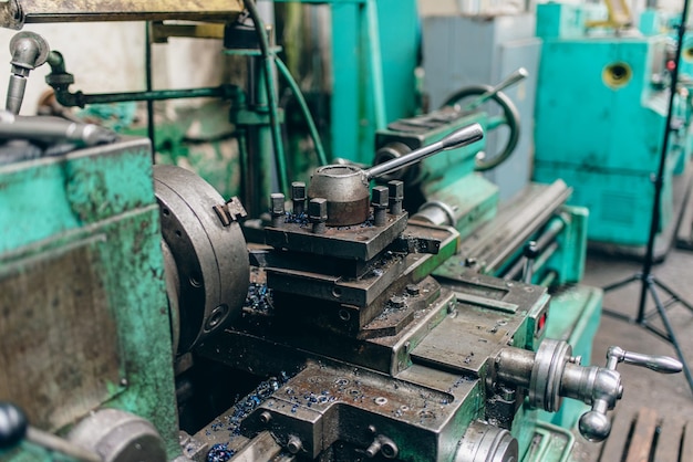 Metal processing technology on a vintage metal cutting machine