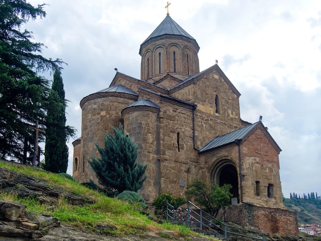 metekhi church is the oldest orthodox church in tbilisi and it was founded by king dimitri