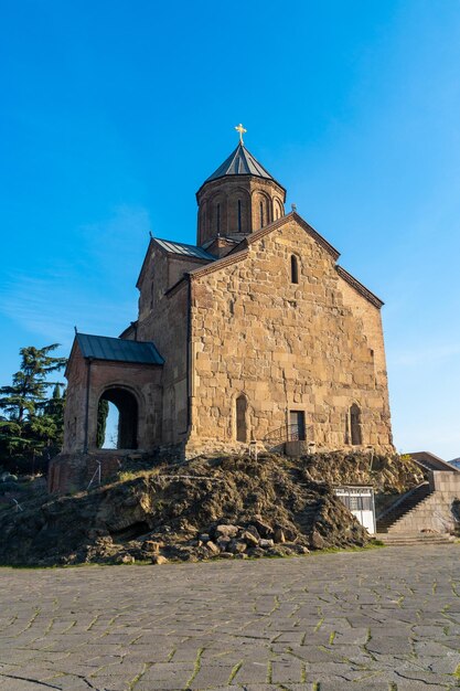 Metekhi Church oude orthodoxe kerk in Tbilisi Travel Georgia