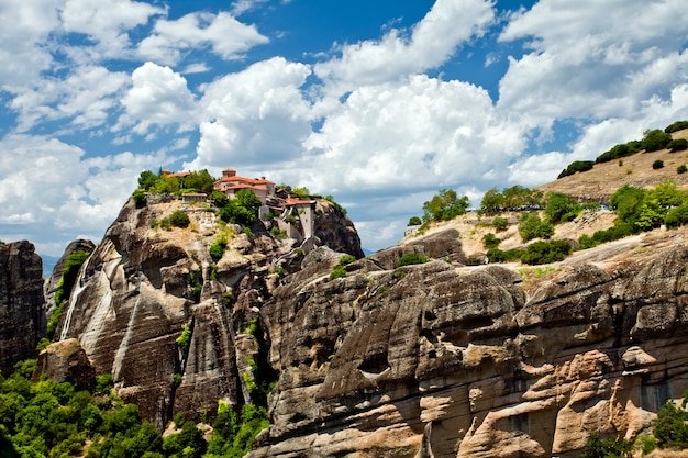 그리스 수도원의 Meteora Rock Formations 단지