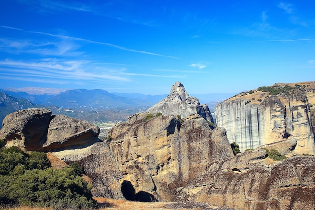 Meteora rotsen Griekenland uitzicht, landschap rotsen en stenen historisch uitzicht in Griekenland