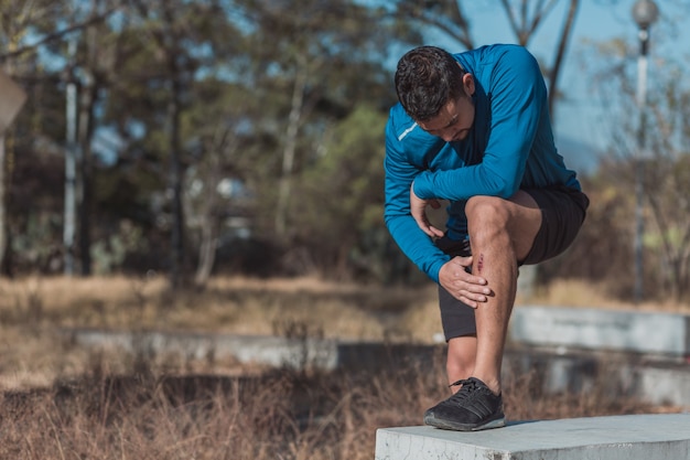 Mexicaanse man gewond tijdens het sporten