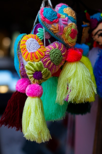 Photo mexican culture with colorful items arrangement