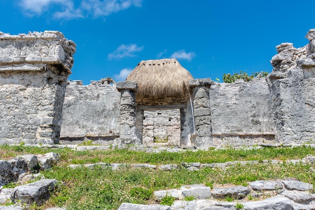 トゥルムのカリブ海沿岸にあるメキシコの古代マヤ都市